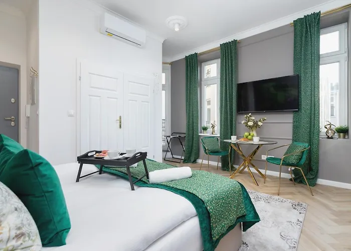 Kazimierz With Jacuzzi By Renters Prestige Apartamento Cracóvia